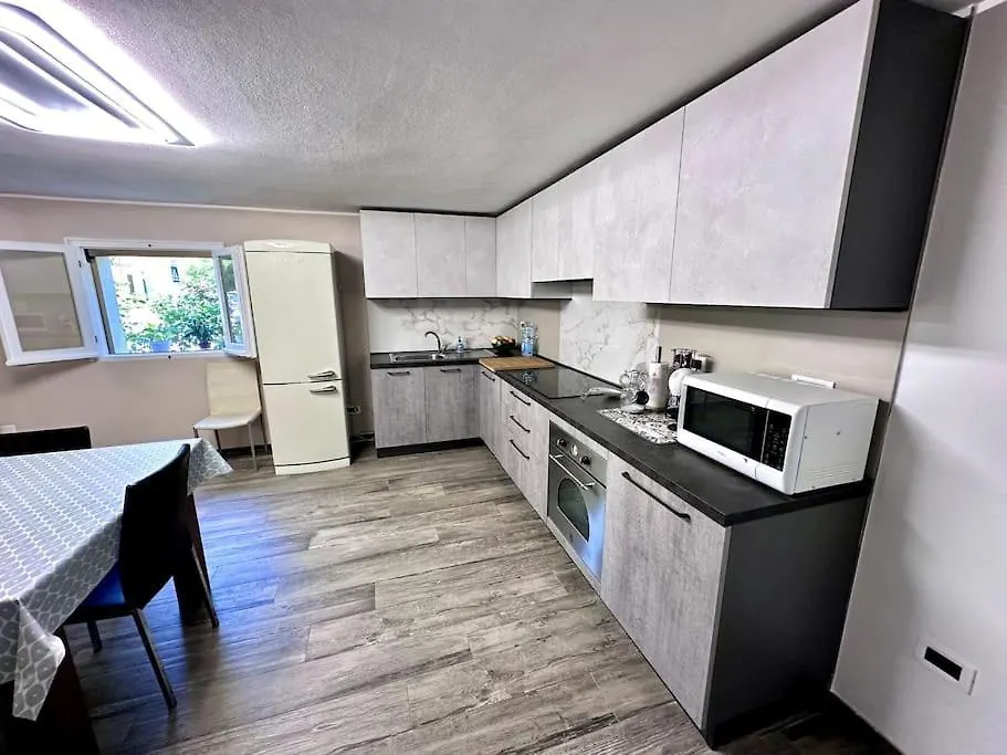 Villa Con Grandi Spazi-2 Camere Da Letto-Grande Open Space-Cucina Professionale-Riscaldamento Centralizzato-Wifi تشيزينا